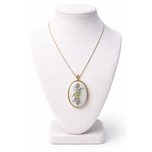 Vtg Gold Tone Oval Floral Painted Porcelain Style Pendant Necklace Cottagecore